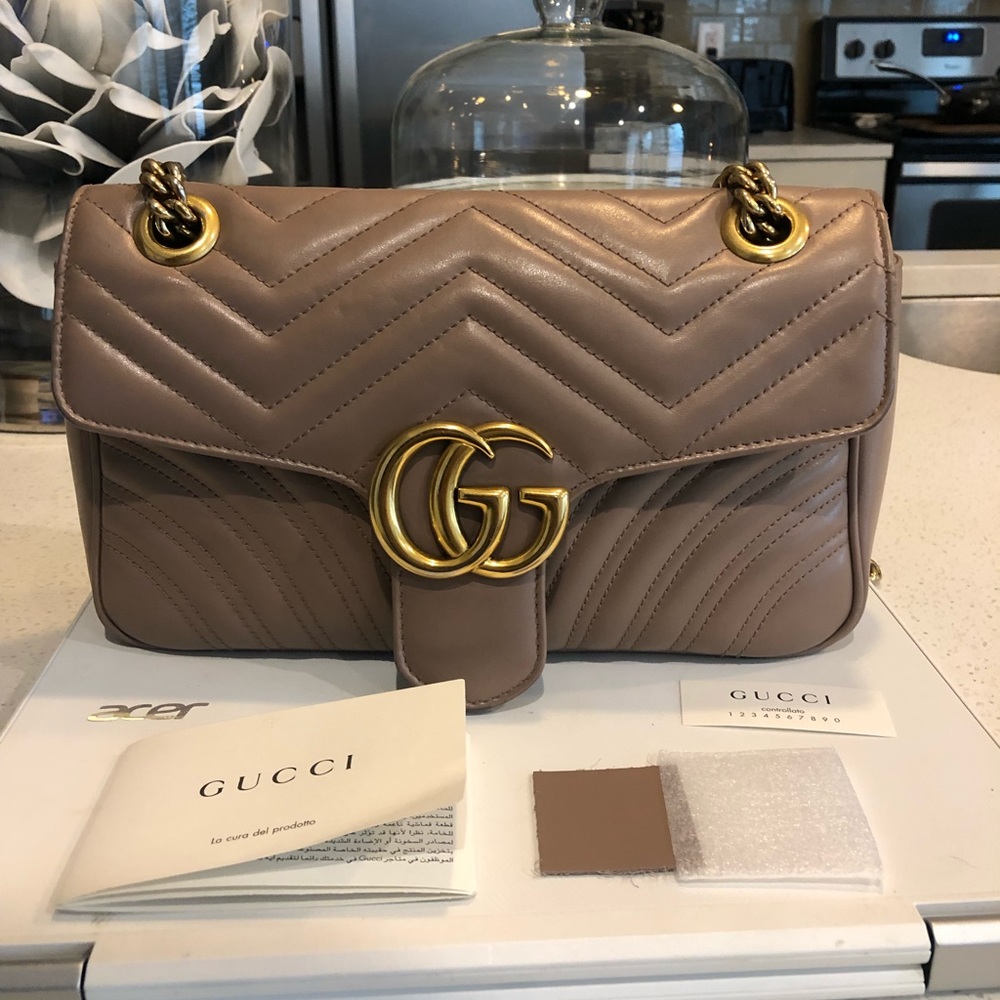 Gucci marmont handbag